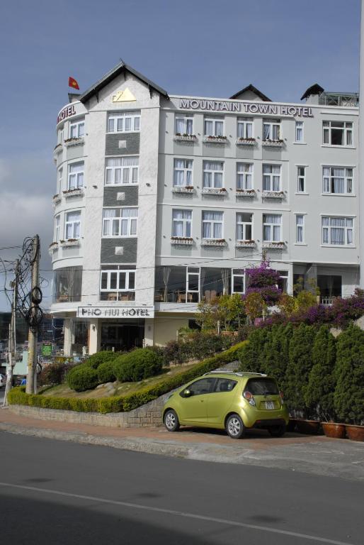 Mountain Town Hotel Da Lat Esterno foto