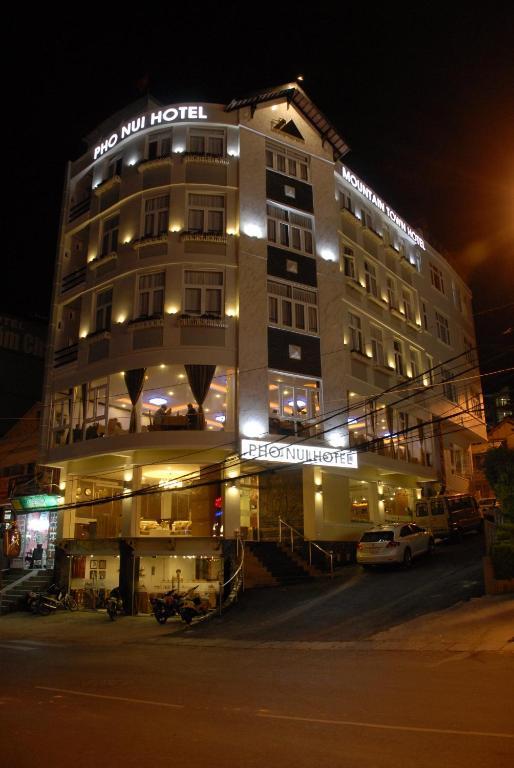 Mountain Town Hotel Da Lat Esterno foto