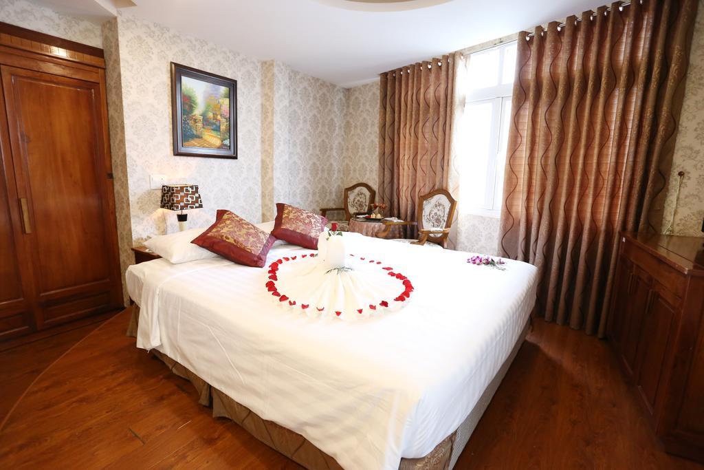 Mountain Town Hotel Da Lat Esterno foto