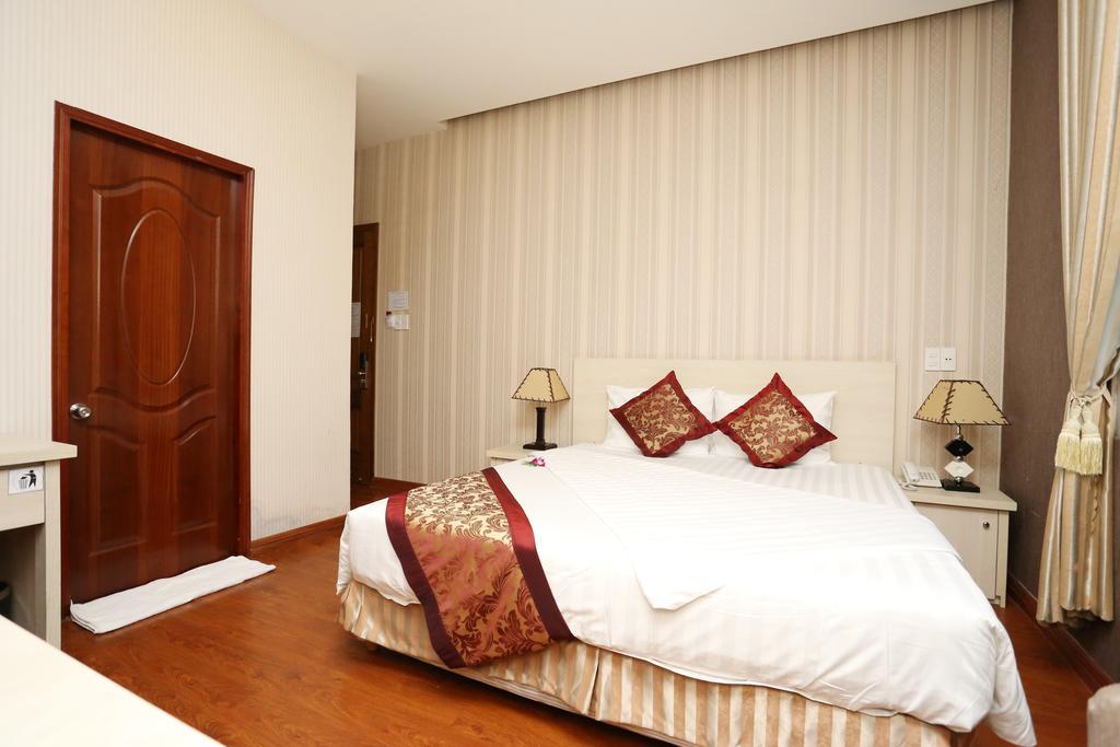 Mountain Town Hotel Da Lat Esterno foto